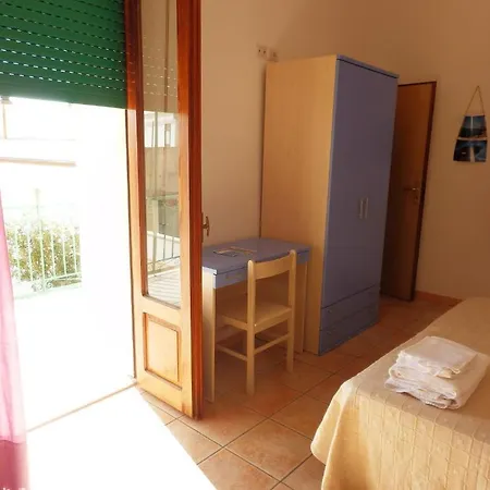 Rose Bed & Breakfast