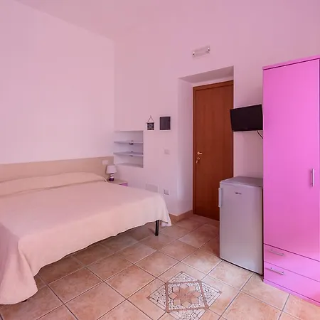 Rose Oda ve Kahvaltı Peschici